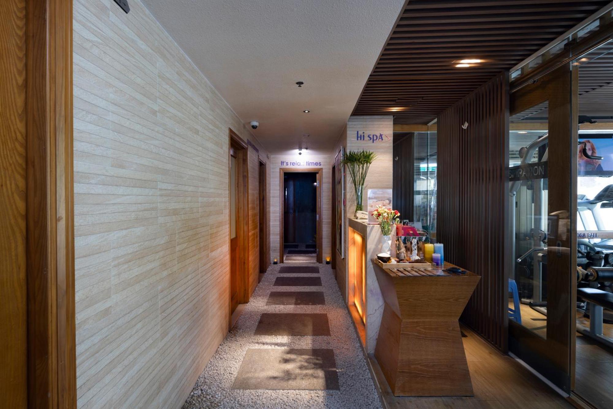 Harmony Saigon Hotel & Spa Ho Şi Min Dış mekan fotoğraf