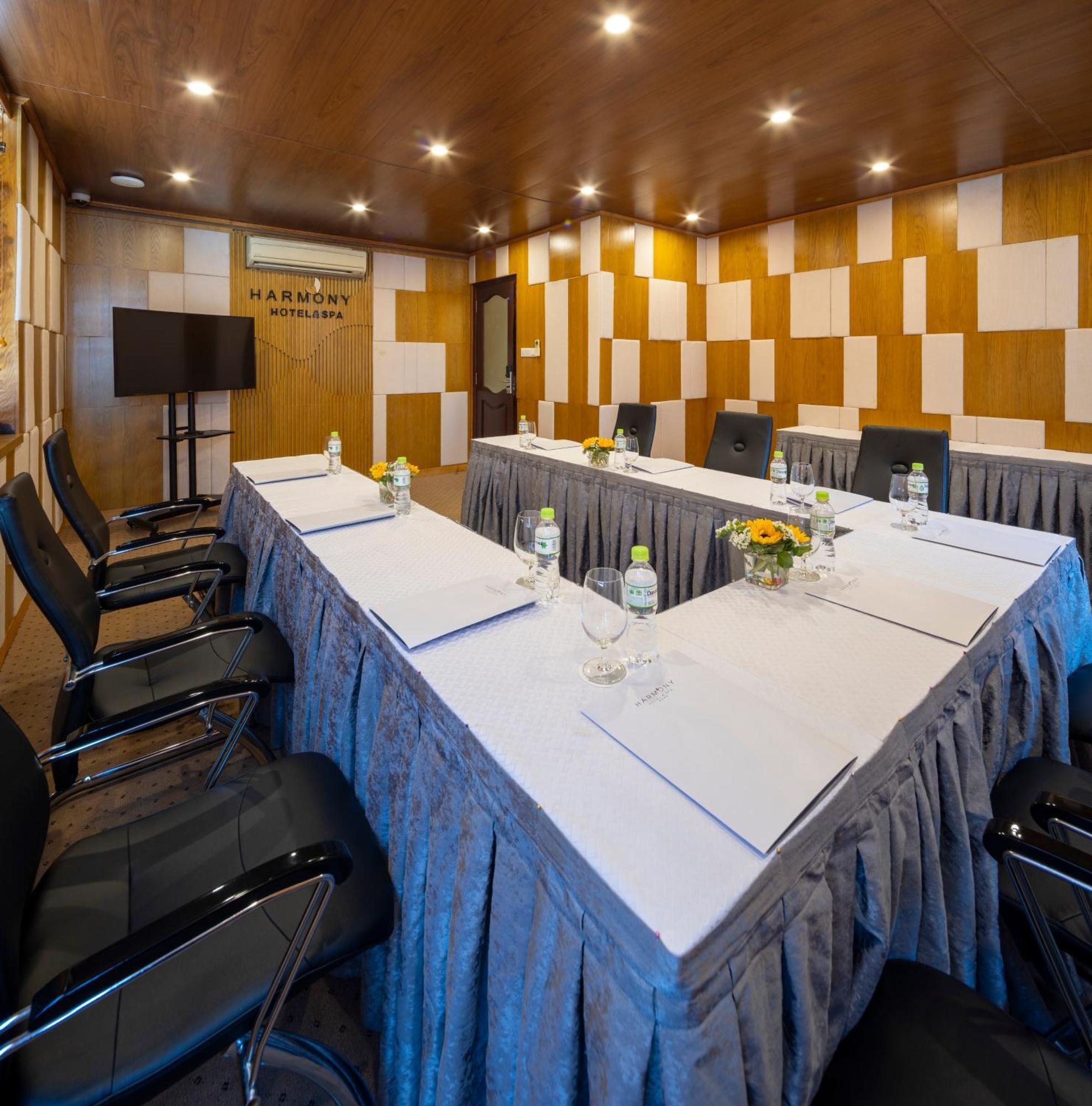 Harmony Saigon Hotel & Spa Ho Şi Min Dış mekan fotoğraf