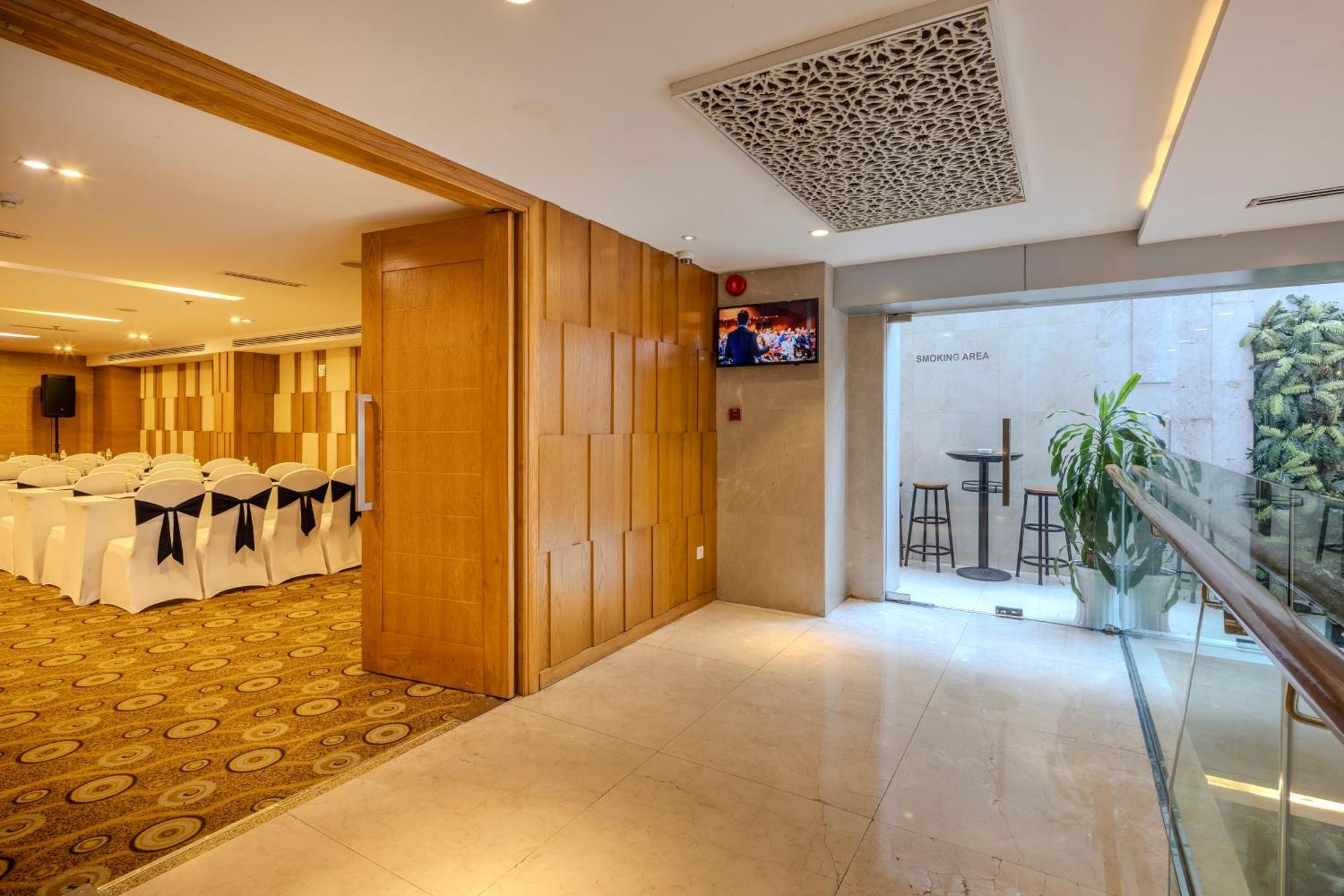 Harmony Saigon Hotel & Spa Ho Şi Min Dış mekan fotoğraf