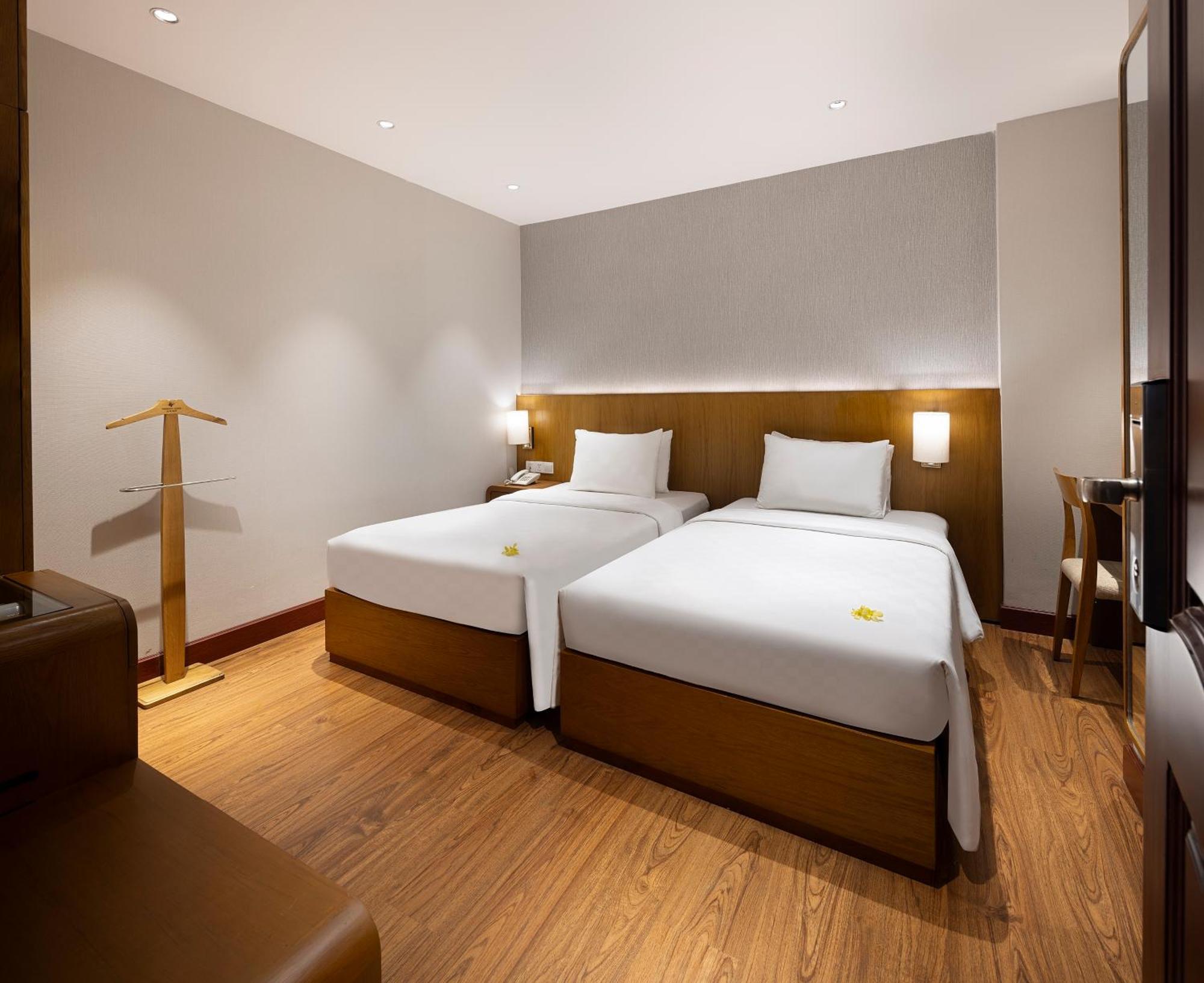 Harmony Saigon Hotel & Spa Ho Şi Min Dış mekan fotoğraf